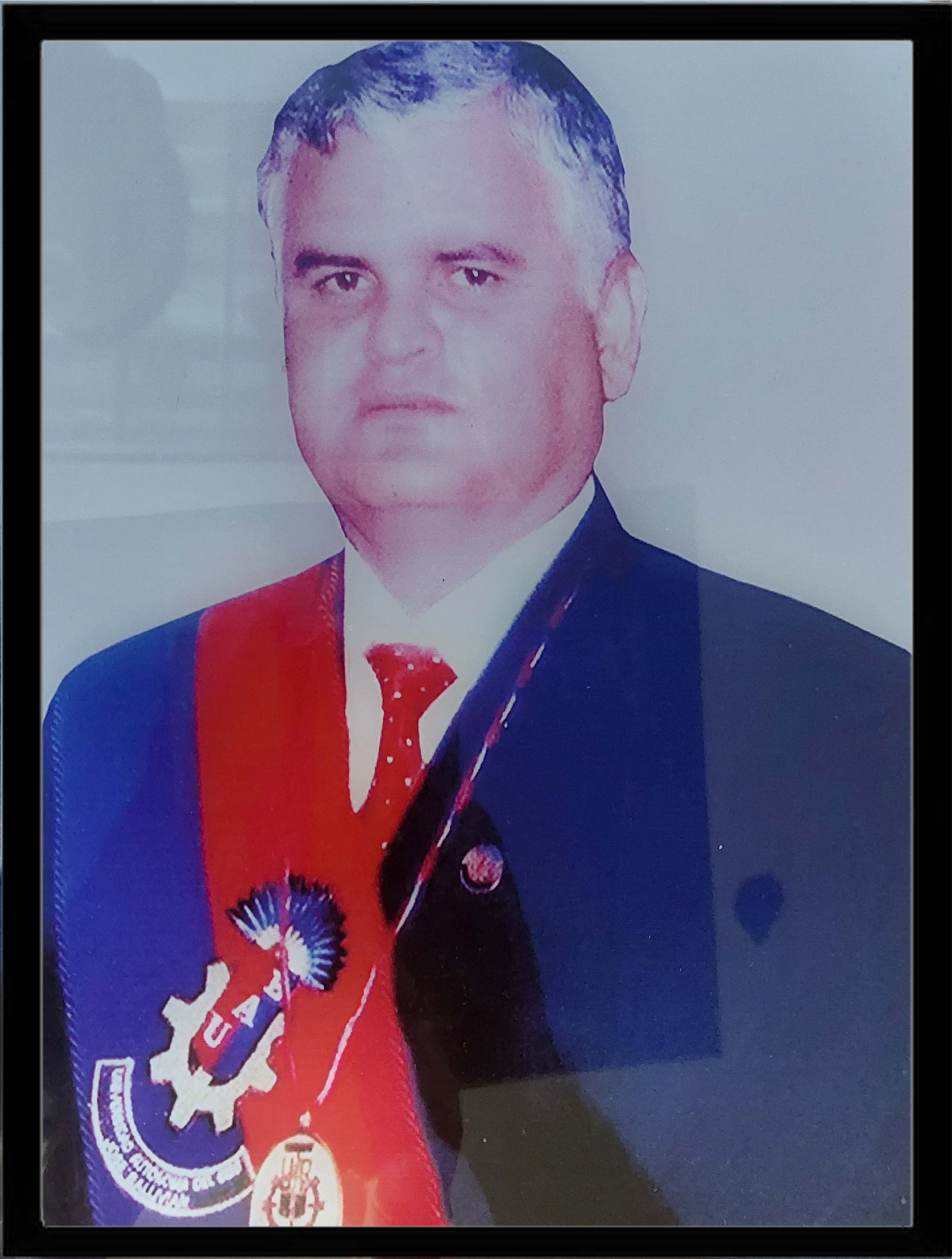 Ing. Guillermo Suarez Zambrano